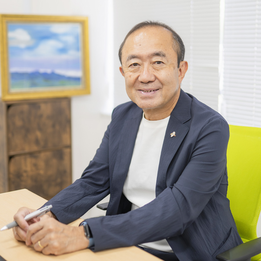 代表取締役社長　井上 聰